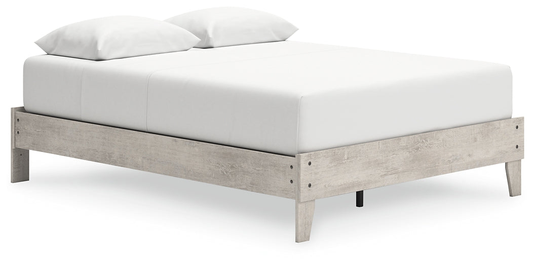 Shawburn Queen Platform Bed with 2 Nightstands